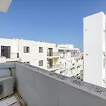 Spacious 2br, Just Off Uni & Hospital & Wifi By 360 Estates Апартаменты *