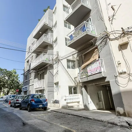 Spacious 2br, Just Off Uni & Hospital & Wifi By 360 Estates *